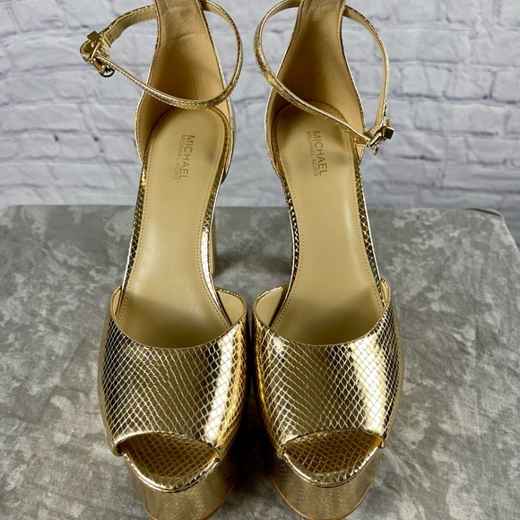 Brand New Micheal Kors Martina Ankle Strap Platform Size 9M - Picture 12 of 17
